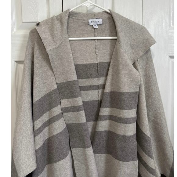 Evereve Rochelle Gray Striped Hooded Open Front Poncho Sweater M/L - Picture 3 of 10